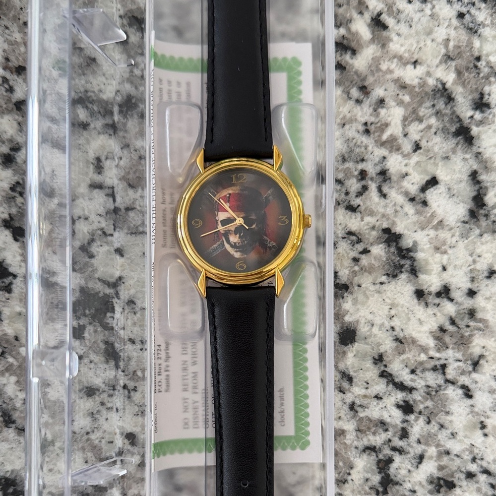 Disney Pirates of the Caribbean watch